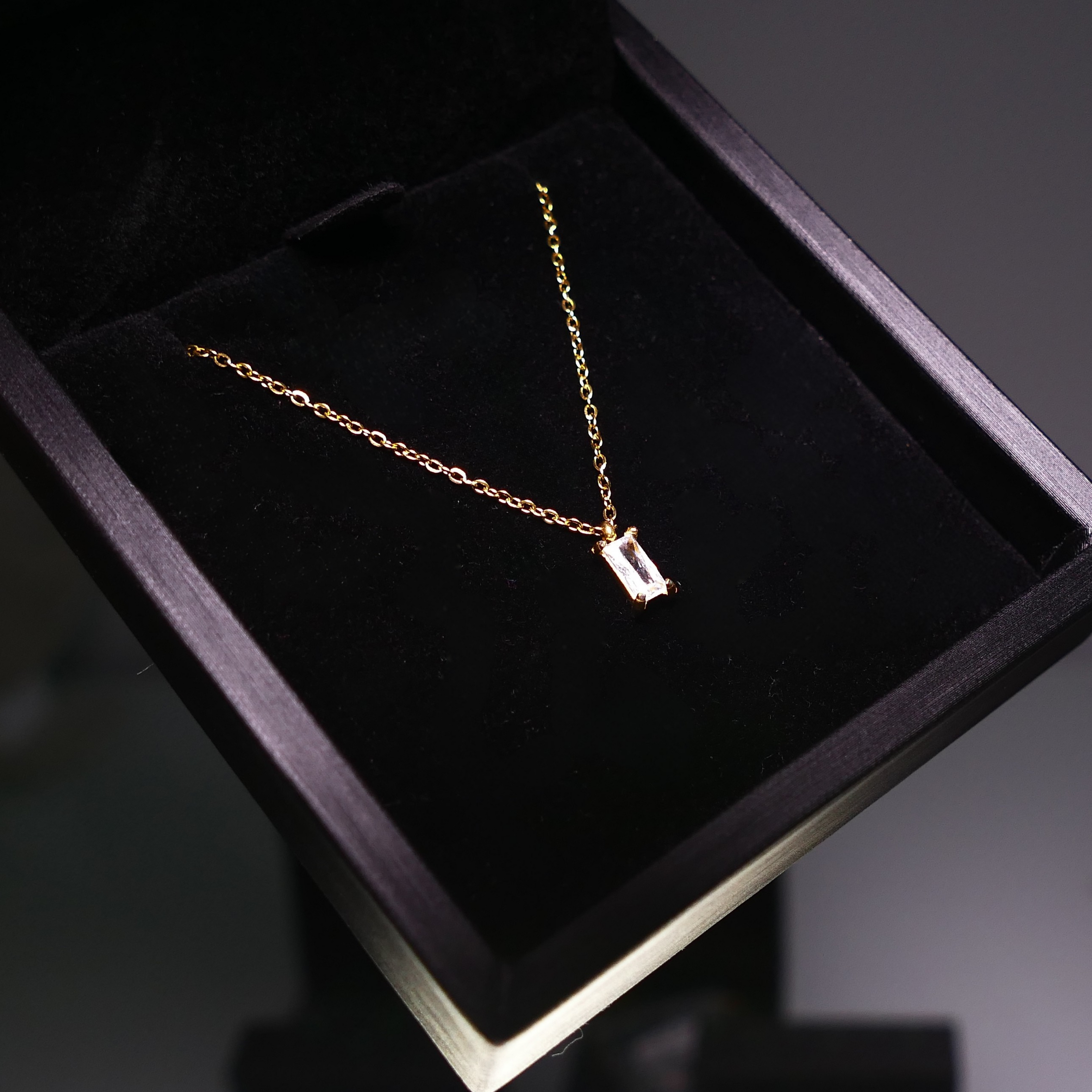 Mini Kristall Kette Gold